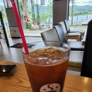 셀렉토커피아산신정호점