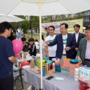 시장속의작은카페 이미지