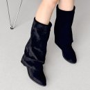 메타로라 | 내가 아무리 거지여도 갖고 싶은 걸 생각해 볼 순 있잖아 (무신사)