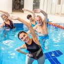 시니어 요가 이미지