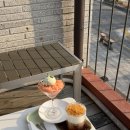 카페드엘림 | 행궁동 카페 ‘위해브투데이’ 내돈내산 후기 | 레.전.드.크.림.라.떼