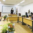 꽃과 식물로 정원가꾸기 이미지