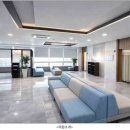 미소 가득한 의원 이미지