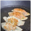 먹보만두 | 전주 모래내시장 '먹보왕만두' 짬뽕 우동 사라다빵 맛 후기