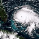 ​왜 비행은 점점 더 위험해지는가? 이미지