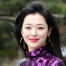 10/21, 월 토픽 Fans, friends bid final farewell to K-pop star Sulli 이미지