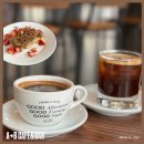 [성수핫플] 에이투비cafe&amp;bar 힙한분위기좋은카페 디저트 추천해요
