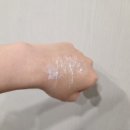 에이룹스 히알루론산크림 추천 후기: 블루캡슐로 모공피부 수분채우기