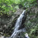 담양 용추봉(584m), 정상은 조망의 명소…아담한 폭포 숨은 계곡은 피서의 명소 이미지