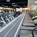 휘트니스GQ 이미지