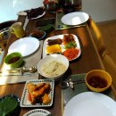 풍물시장 감사러 가던 날 ㅡ 김밥 점심 ,, 쌈밥 같은걸 이미지