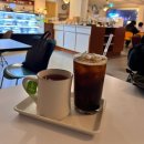 [도로]근로복지공단 삼거리2 | 프로스퍼 | 신대방삼거리역 노트북하기 좋은 카페 카공족 성지 이용시간 메뉴 주차 정보 내돈내산 후기