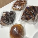 베이커리로컬 강남역점 후기_소금빵 vs 크로와상 승자는 크로플ㅋ신논현역 베이커리 카페