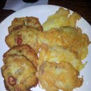 고향의 기와집 이미지