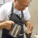 커피라떼아트 오후 이미지