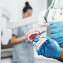 임플란티아치과의원 이미지