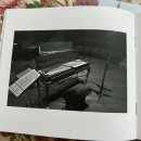 책과 playing art 이미지