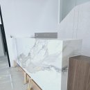 중부대로1796번길 | 헤르미티지' 8월 재입고 / 일신석재 / 세라믹 타일 / 실내 인테리어 / 포곡 현장 인포데스크 납품 후기