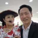 행복소리문화예술단 제15회 정기공연 | 무궁화꽃예술단(모규순단장)에서 2025년 11월 18일...주간보호 센터에서 제1947회 정기 나눔 효공연을 가져