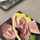 웃으면 돼지 이미지