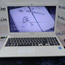 LCD，노트북수리82수리 | 삼성 노트북 액정 수리, 왜 전문 업체 '노트북스크린'을 선택해야 할까요?