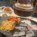 김농부의 대패쌈밥 | 부산 수안동 맛집, 푸짐한 쌈밥 김농부의 대패쌈밥 동래시장점