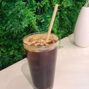 루시카토 베이크 카페 현대백화점 충청점 | 목동 행복한백화점 1층, 루시카토베이크카페 & 플러버브런치카페