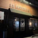 거제 대형 디저트 카페 장평카페 르브뤼셀 거제본점 커피 케이크 후기 기념일 선물추천