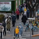 중국의 많은 곳에서 예방 및 통제 통제가 완화되었으며 온라인 기사에 따르면 현지 재정은 IOU로 가득 차 있습니다. 이미지