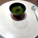 호텔푸르미르노동조합 | 바보들 진짜는 다시마 아이스크림이다… 미쉐린 1스타 다이닝 <Y’east 이스트>