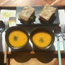 토이 게스트하우스 이미지