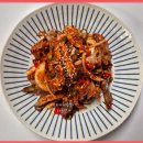 매콤한 맛은 물론 감칠맛도 좋은 꽃게무침 이미지