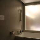 퀸카스PC | 일산 정발산역 숙박 추천! &#39;퀸타운 호텔&#39; 깔끔한 로비와 카페테리아, 주변에 다양한 인프라까지! 지하철...