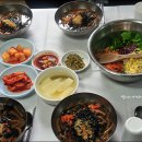 [대전맛집] 웰빙이 절로 느껴지는 채묵과 보리비빔밥 / 솔밭묵집 이미지