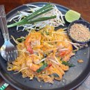 나나약국 | [방콕] 엠포리움 고메마켓 쇼핑 · 아속역 약국 쇼핑 · 로컬 맛집 크루아 쿤 푹