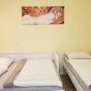 윤 민박 이미지