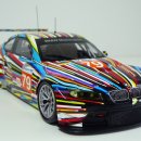 BMW M3 GT2 Jeff Koons Art Car 이미지