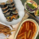 마마김밥 | 거제 맛집 - 김밥, 샌드위치, 떡볶이 까쥐 다양한 브런치 가능한 거제 마마상점