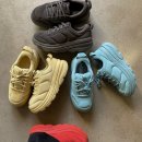 HOKA 팬이라면 놓치면 안 될 콜라보 (MARNI, 한정판, 리뷰)