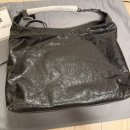 씨티블랙 | 심심해서 쓰는 발렌시아가 르시티 호보백 미디엄 블랙 구매후기와 비루한 착샷..