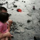 개울가 야영장 이미지