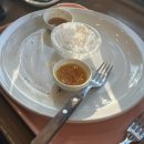 쫄랑쫄랑 | 동백호수공원 카페 추천｜이륜당 딸기라떼·토피넛라떼 와플 내돈내산 솔직후기