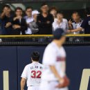 오늘자 KBO 롯데팬 VS 김재환, 오재원.gif 이미지