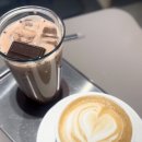 홍인목장 | ( 청주카페 ) 용암동카페 라떼 맛집 " 볼트빈 " 디저트 카페