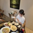 [블로거 필수템] 휴대폰 조명 :: 사진촬영 필수템/ 음식. 셀카 필수 사진 잘 찍는법:)