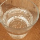 "하루 한잔도 몸에 독입니다" 40대 이후 마시면 뇌 수명 5년 깎이는 '이 음료' 이미지