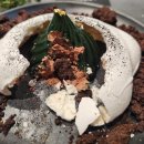 미디어아트와 특색있는 디저트를 보고 맛 볼 수 있는 경기도 화성대형카페 섹션 방문후기