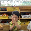 [요술책상] 꿈틀꿈틀 애벌레 이미지