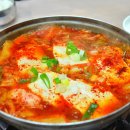 김치찌개 백반 / 전북 익산 모현동 공간식당 이미지