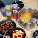 빨~노깜 떡볶이 | 260811-0824... 사이 2번의 짧은 여행